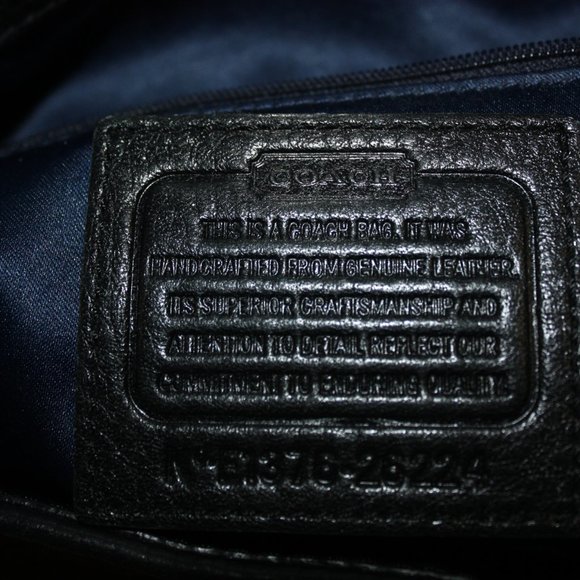 Coach purse with dust bag - Picture 3 of 4